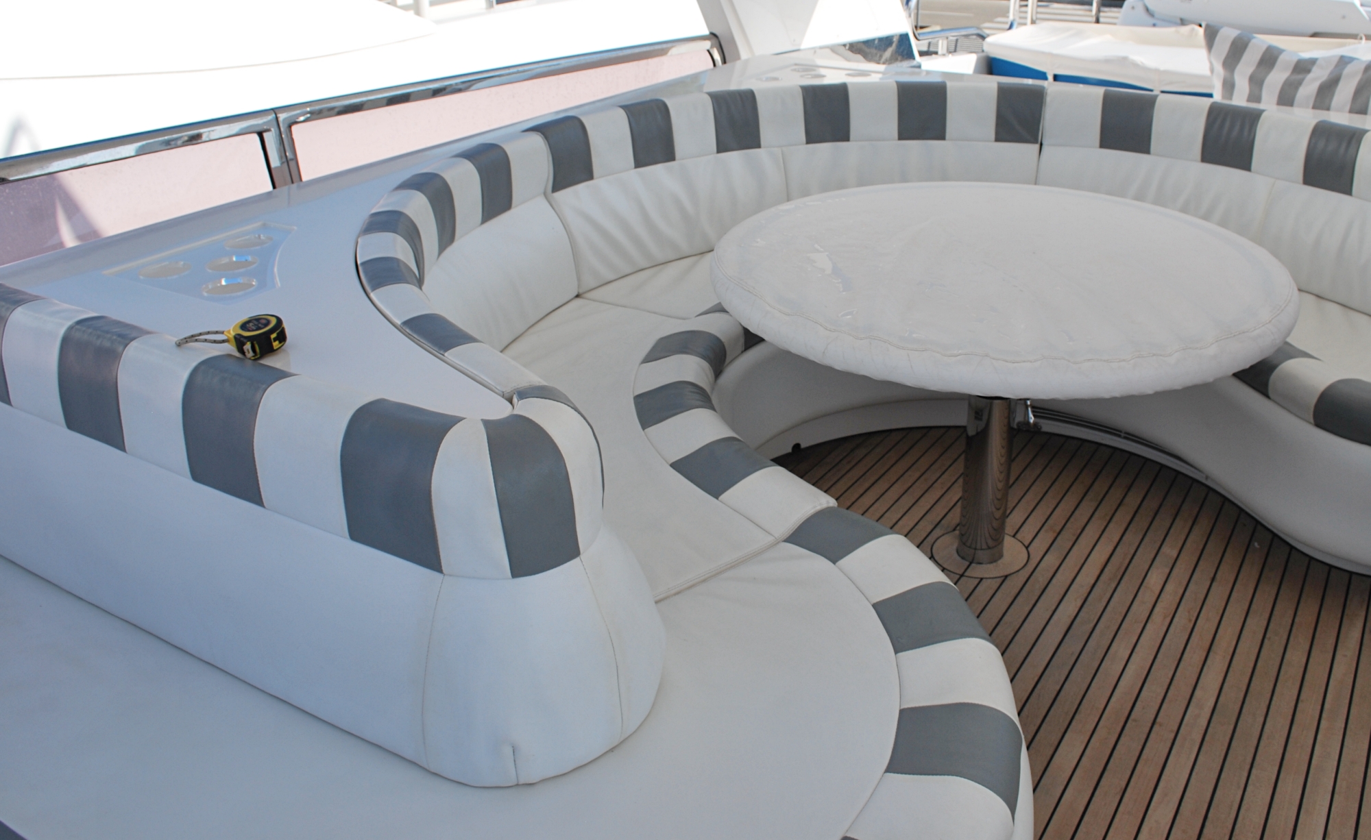 Challenge for Elegance 78ft flybridge zone. Stripes on backrests of saddles with large curves, need to match & be equally uniform allowing flawless flow.