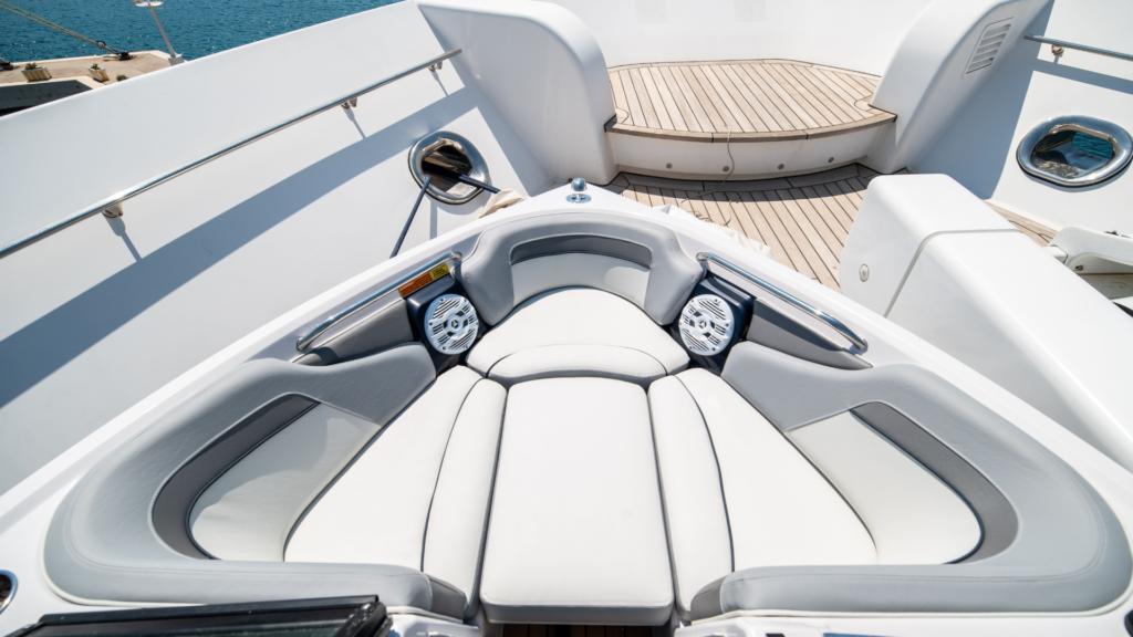 Re-upholstered complete tender cushions for Sport Nautique
achieving sporting elegance & comfort.